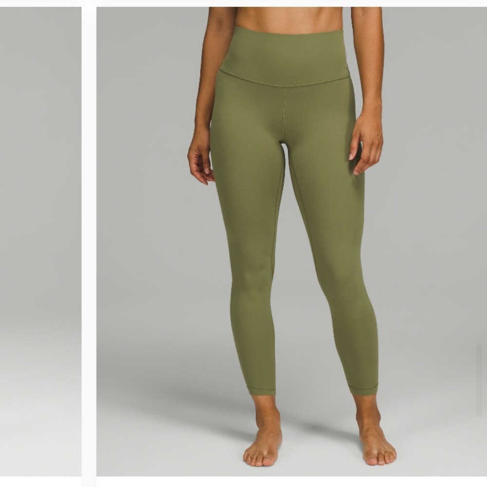 Lululemon Aligns High-Rise 28”
